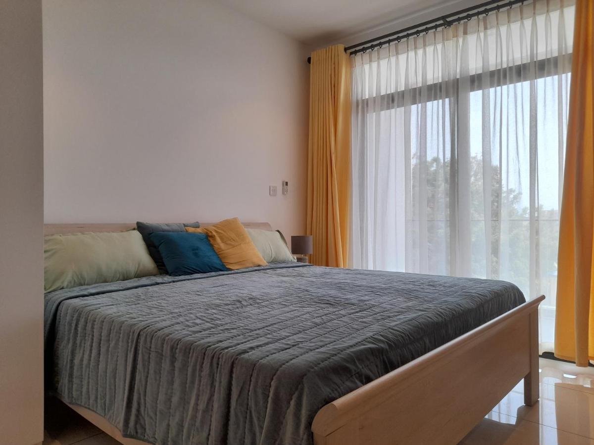 Embassy Gardens Studio Акра Екстериор снимка