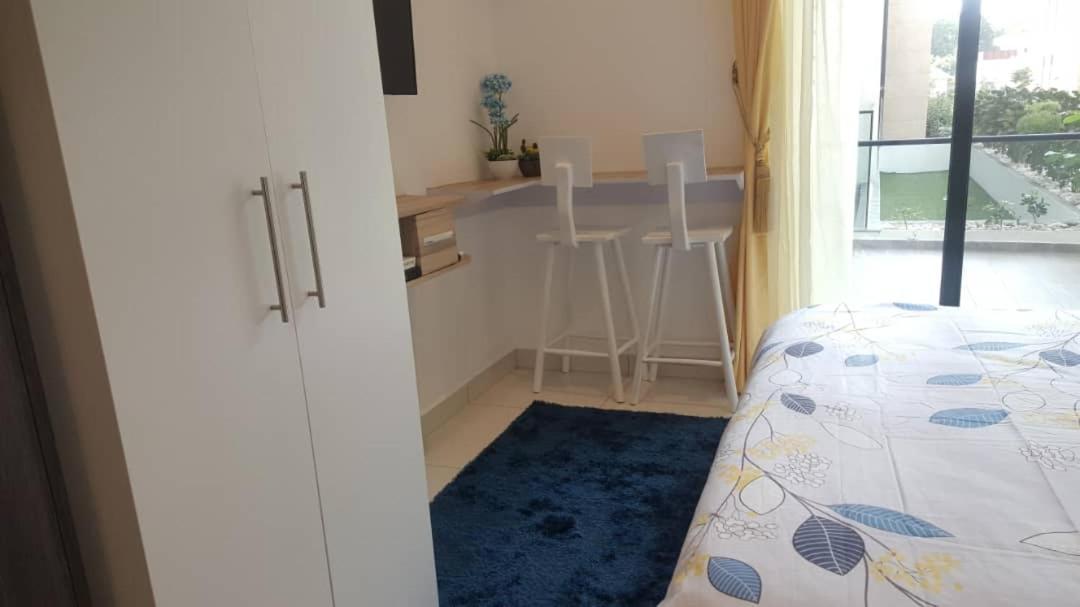 Embassy Gardens Studio Акра Екстериор снимка